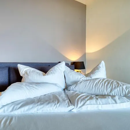 Apartment - Haus B, App 0b0812 *