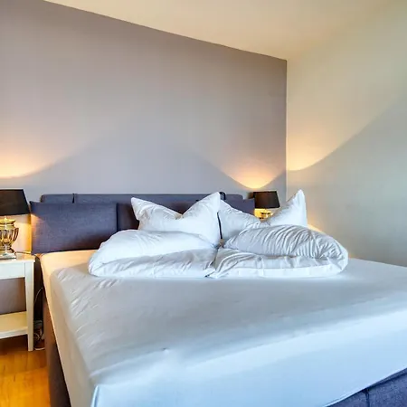 Apartment - Haus B, App 0b0812 *